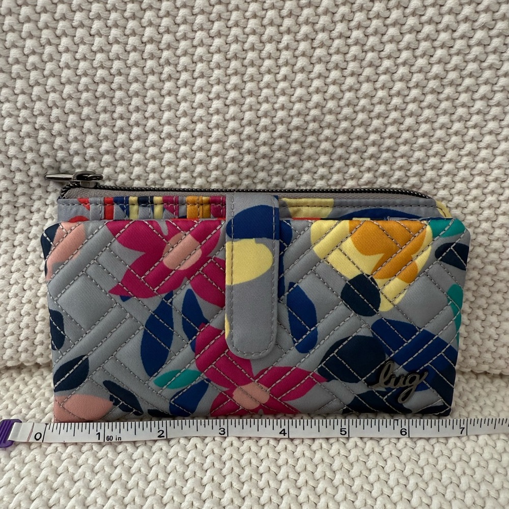 Lug Tram wallet in wild flower